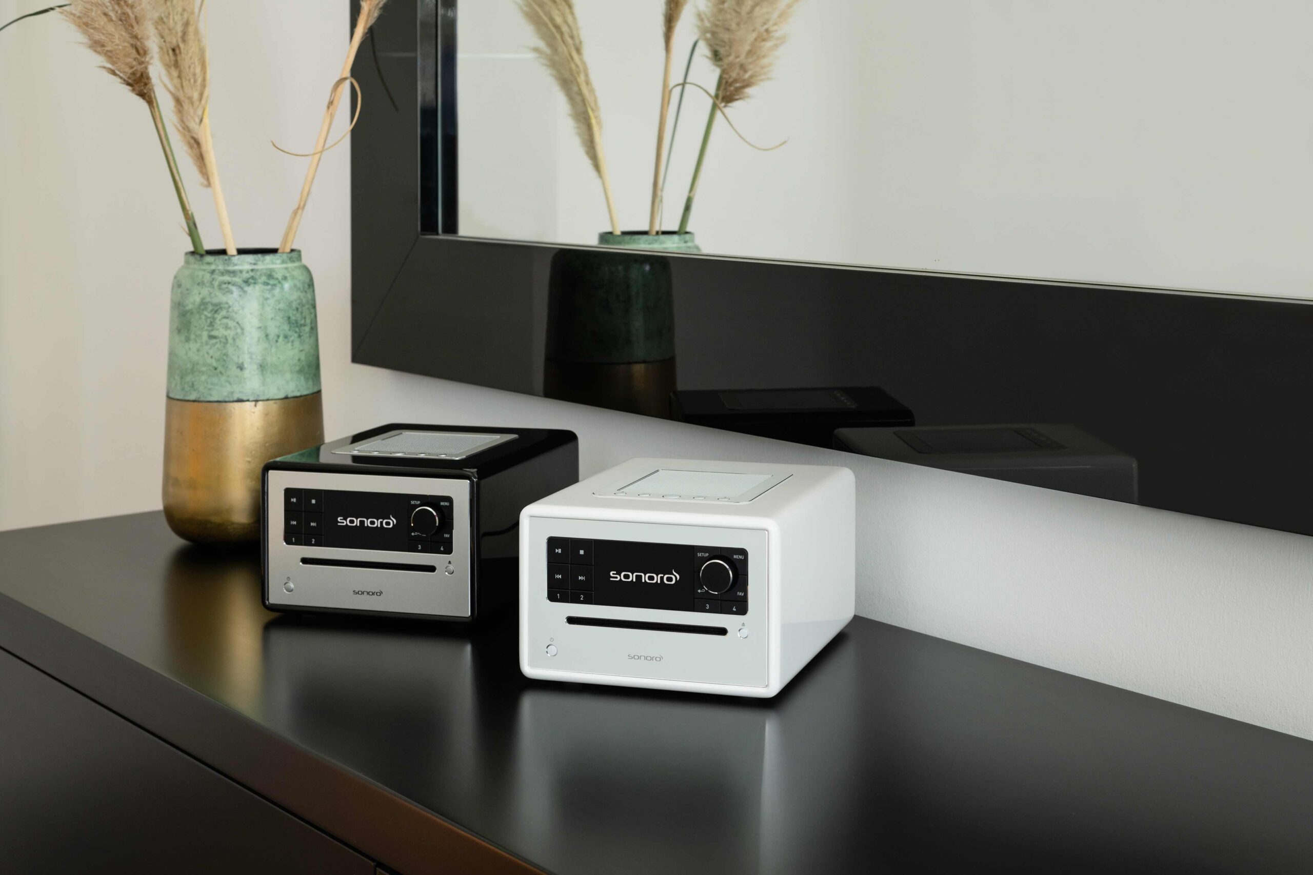 sonoro_ELITE_schwarz_weiss_2020-10