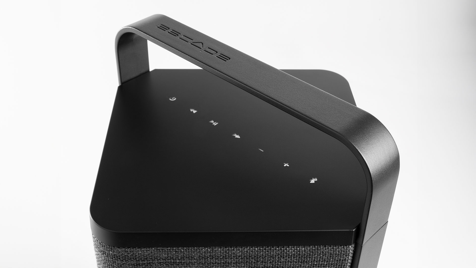 Escape_sonoro_P6_BT_schwarz_detail